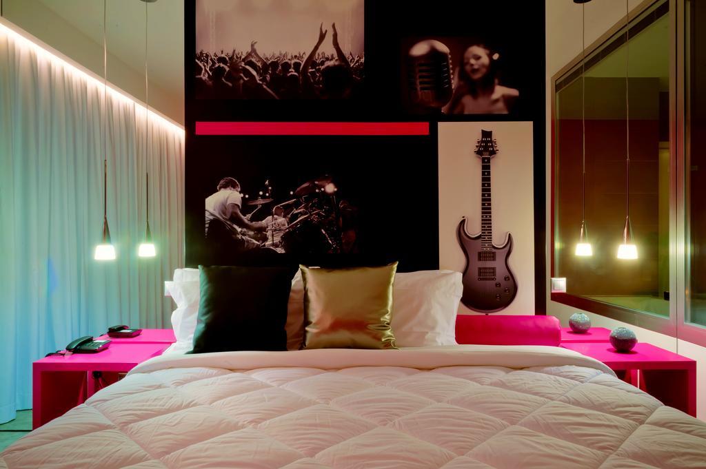Vinyl M Hotel - Adults Only Меальяда Экстерьер фото